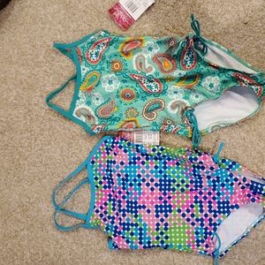 Girls swimsuit (lot of 2) size 8